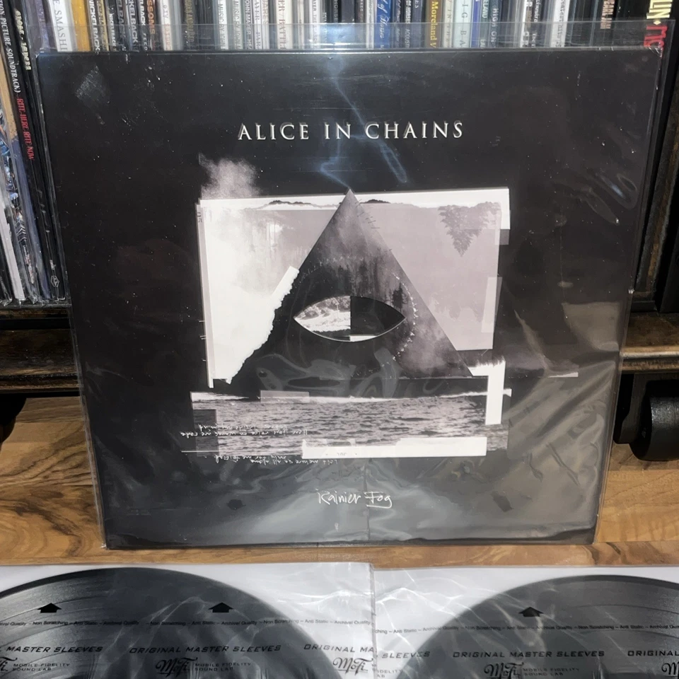 Alice in Chains Rainier Fog 2x vinyl record MINT OG pressing 2018 RARE Etched - Image 2 of 4