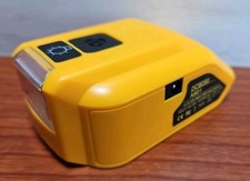 2USB Power Source Li-ion Battery Charger Adapter w/LED for Dewalt 20V Max DCB090