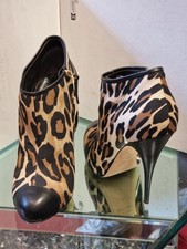 Giuseppe Zanotti Leopard Print Booties Heel Ankle Boots Leather Cap Toe IT 38