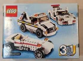 2013 LEGO Creator Highway Speedster 3-in-1 Sports Car Roadster 31006 Brand New