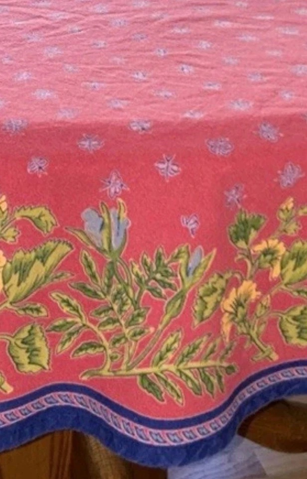 Toalha de Mesa Williams Sonoma 87" Redonda Provença Francesa Country Algodão Borgonha - Imagem 3 de 4