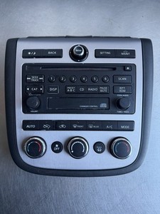 06 07 Nissan Murano Radio Face Plate 28395-CC200 OEM