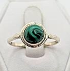STUNNING .925 Vintage Sterling Silver Estate Ring Size 8.5 with Green Stone