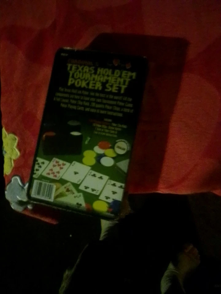 Texas Hold'em Poker Set Cardinal's Professional  Home Version w/ Playing Cards   - Image 3 of 4