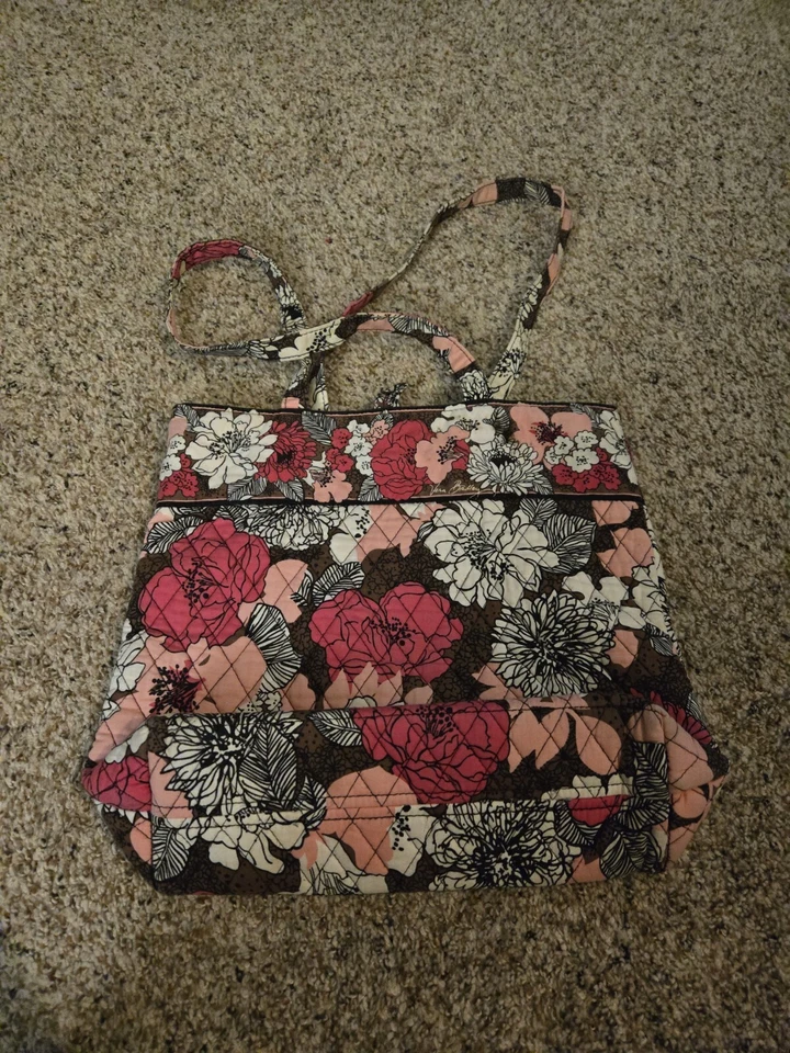 Bolso de Mano Vera Bradley Rosa Floral Cachemira Doble Asa Trasero Talla 11.5"x14.5"x4.5" Foto 2 de 4