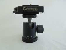 Giottos MH1002 - MH652 Ballhead with Quick Release Plate