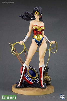 Bishoujo Wonder Woman PVC Statue 1/7 Scale New 2011