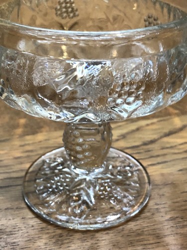 Two Glass Sherbets From France With A Berry Design 4 In By 3.5 In - Picture 13 of 23
