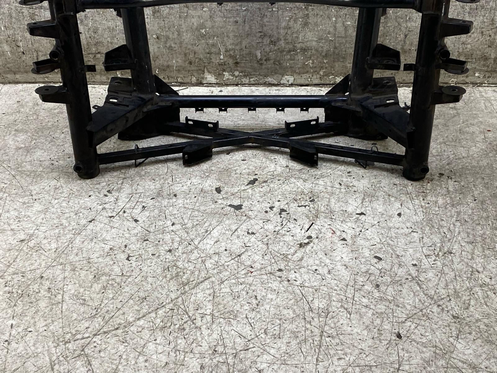 Aston Martin Vantage 2009 REAR Crossmember P/N 9G335R003AB
