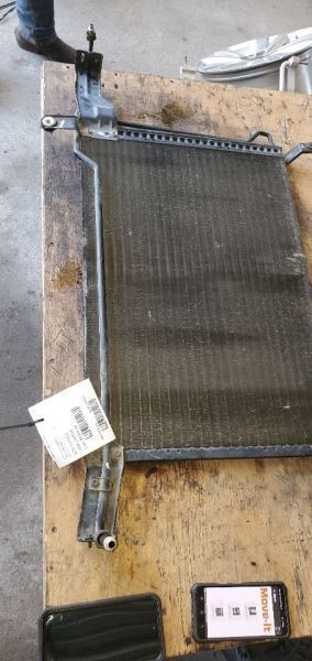 AC Condenser Integral AC Fits 94-95 FORD F150 PICKUP 1075423