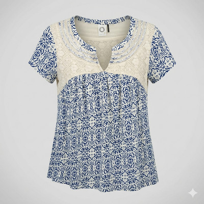 Anthropologie Akemi + Kin Boho Cottagecore Floral Lace Yoke Blouse Small