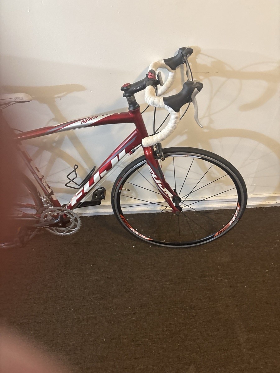 FUJI Sportif 700C Road Bike 54cm Red/White Drop Bar Mechanical Rim