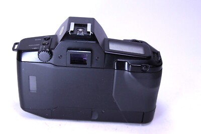 Canon EOS 650 35mm FILM Quartz Date camera body ONLY No Focusing