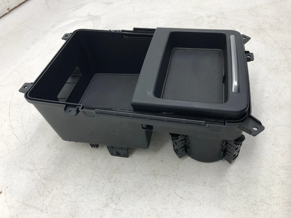 2018 AUDI SQ5 FRONT CENTER CONSOLE CUP HOLDER W/SLIDING STORAGE COMPARTMENT OEM - Image 2 of 4