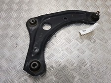 Triangle de suspension Nissan MICRA