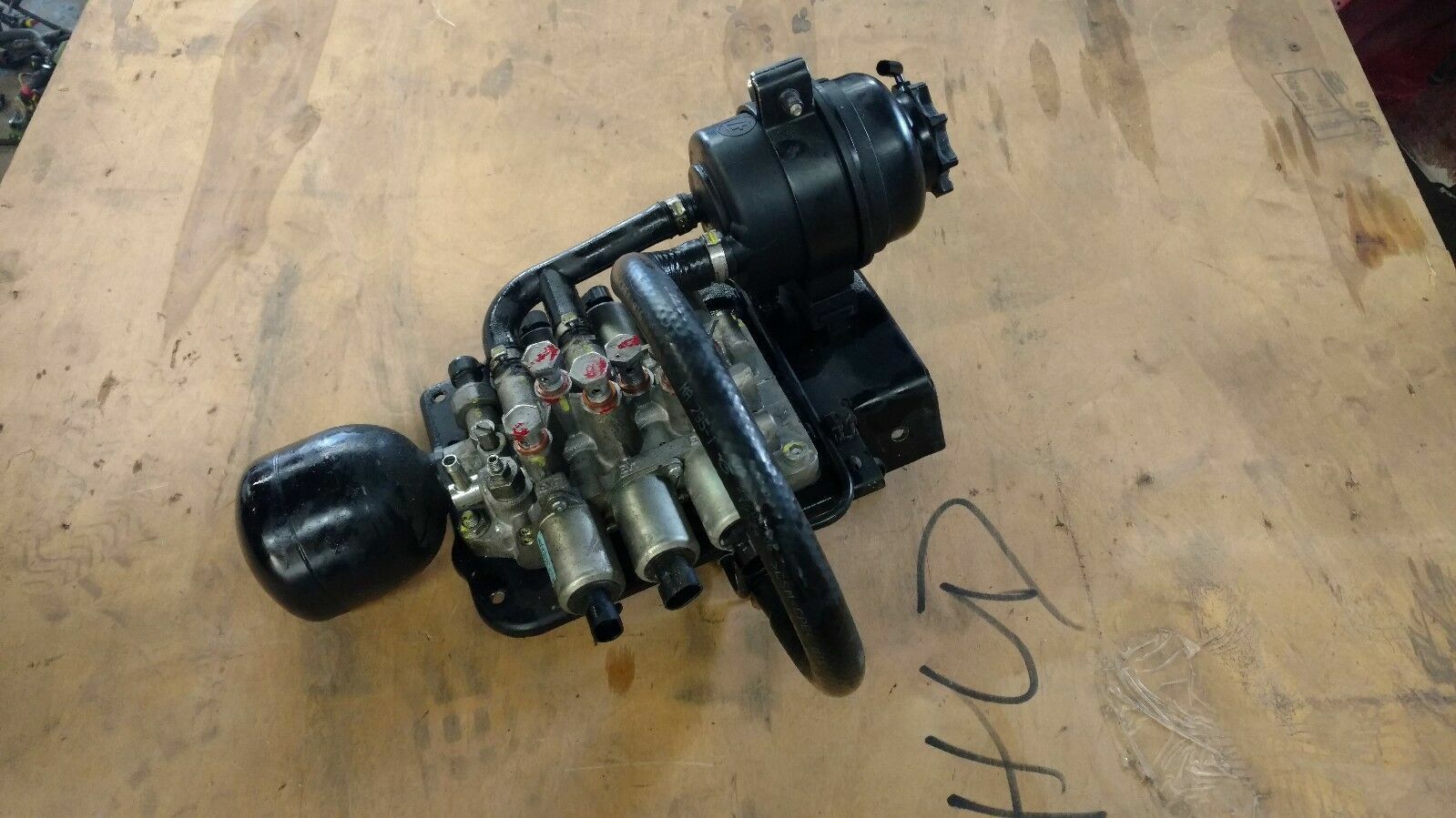 LAMBORGHINI GALLARDO MURCIELAGO TRANSMISSION HYDRAULIC VALVE UNIT OEM 086325181C