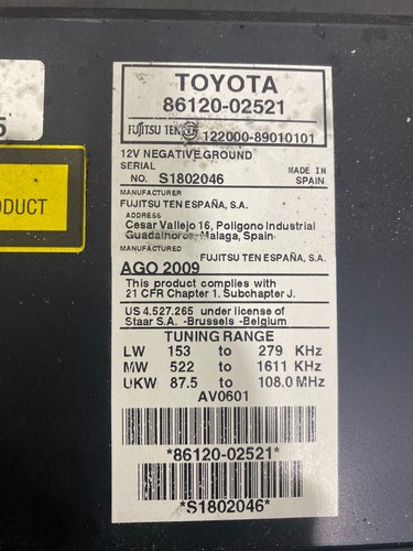 2008 TOYOTA AURIS RADIO STEREO & CD PLAYER HEAD UNIT 86120-02521 #10 - Picture 3 of 6