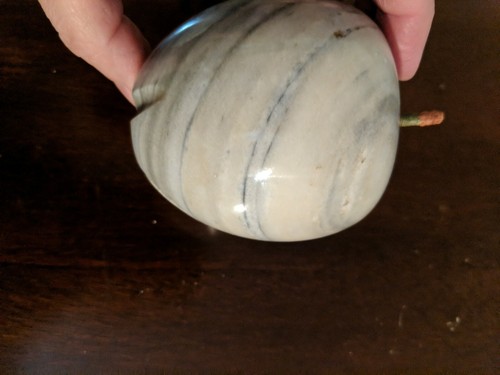 Onyx Paperweight Apple Natural Stone Handcarved Office Desk Decor HEAVY ~ Gray - Picture 3 of 8