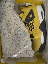 Air Jordan 4 Retro Lightning Size 10 Men's CT8527-700 Tour Yellow/Dark Blue-Grey