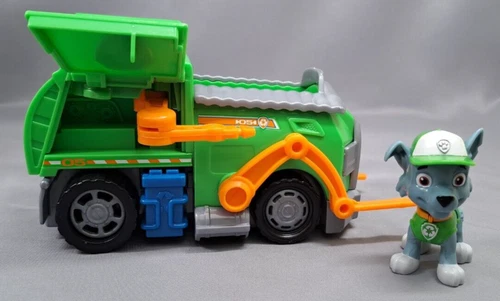 Spin Master Paw Patrol Rocky Figure & Recycle Truck Green Vehicle Dog Pup Toys