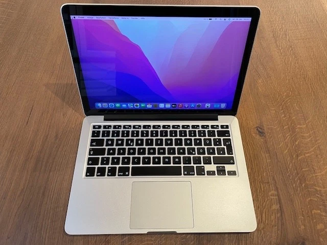 Apple MacBook Pro 13" 2015 · i5 · 8GB · 128GB, Foto 1 von 5