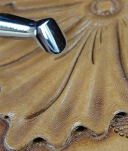 Steel Craft B61 Large Undercut Beveler Stamp (Leather Stamping Tool)