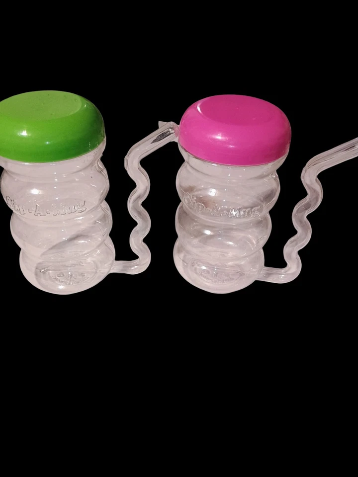 Set OF 2 Plastic Sip-A-MUG with Built-In straw, 14 Oz/414 mL Clear With Color Li - Image 3 of 4