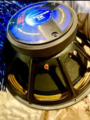 Cerwin Vega Stroker 18”