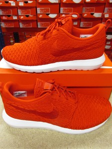 Nike Flyknit rosherun scarpe uomo da corsa 677243 603 Scarpe da tennis Nike Flyknit rosherun scarpe uomo da corsa 677243 603 Scarpe da tennis