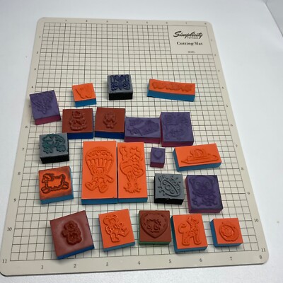 Lot of 21 Vtg 90s Rubber Stamps Craft Supplies Bear hearts horse frog lamb Kids