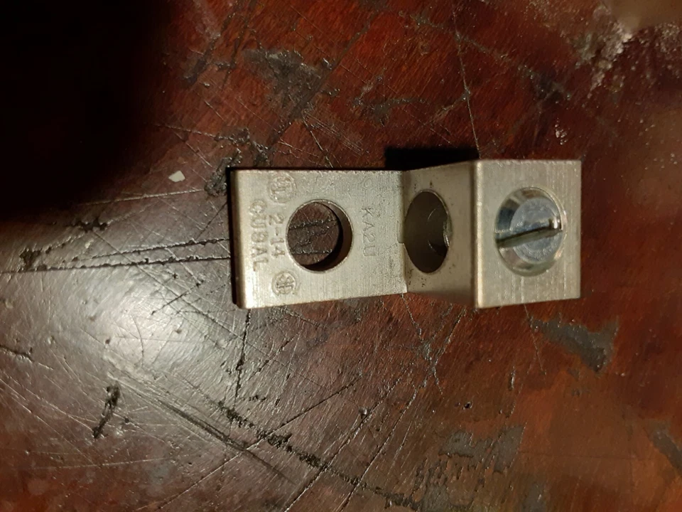 NEW *10 PACK* BURNDY KA2U ELECTRICAL UNIVERSAL TERMINAL ALUMINIUM LUG #2-14 AWG - Image 4 of 4