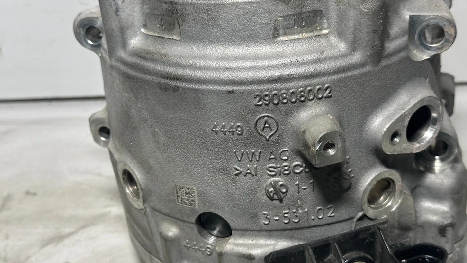 Alternador híbrido Audi 290808002 A6 A7 4K A8 Q8 híbrido 4N0903028P Foto 2 de 4