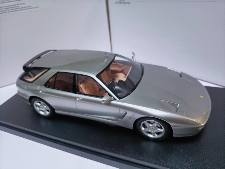 Matrix 1/18 Ferrari 465 Pininfarina Venice Shooting Brake 1993 Silver Model Car - Image 4 of 4