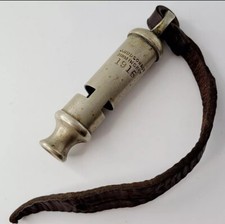 ORIGINAL WW1 1915 TRENCH WHISTLE WAR J HUDSON BRITISH ARMY LANYARD WWI MILITARY 