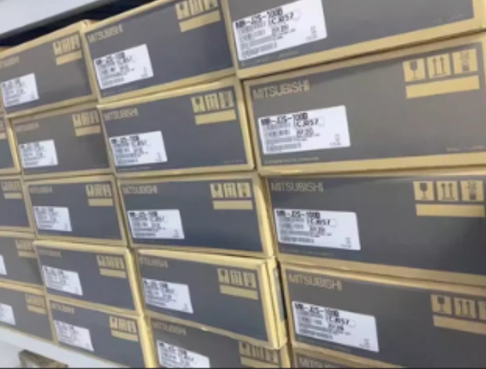 ENTREGA RÁPIDA PLC Mitsubishi PLC FX1N-24MR NUEVO Foto 2 de 4