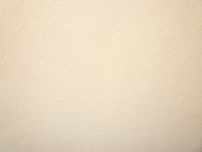 Italienisches weißes sehr fein genarbtes Kunstleder Musterstück 12'' x 8'' 99p