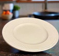 Mikasa Italian Countryside 13” Chop Plate White Serving Platter DD900