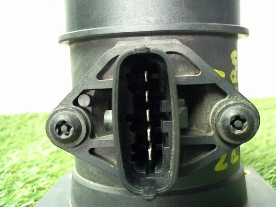 Debitmetre NISSAN PRIMERA 2 PHASE 1 0281002207 - Photo 4/4