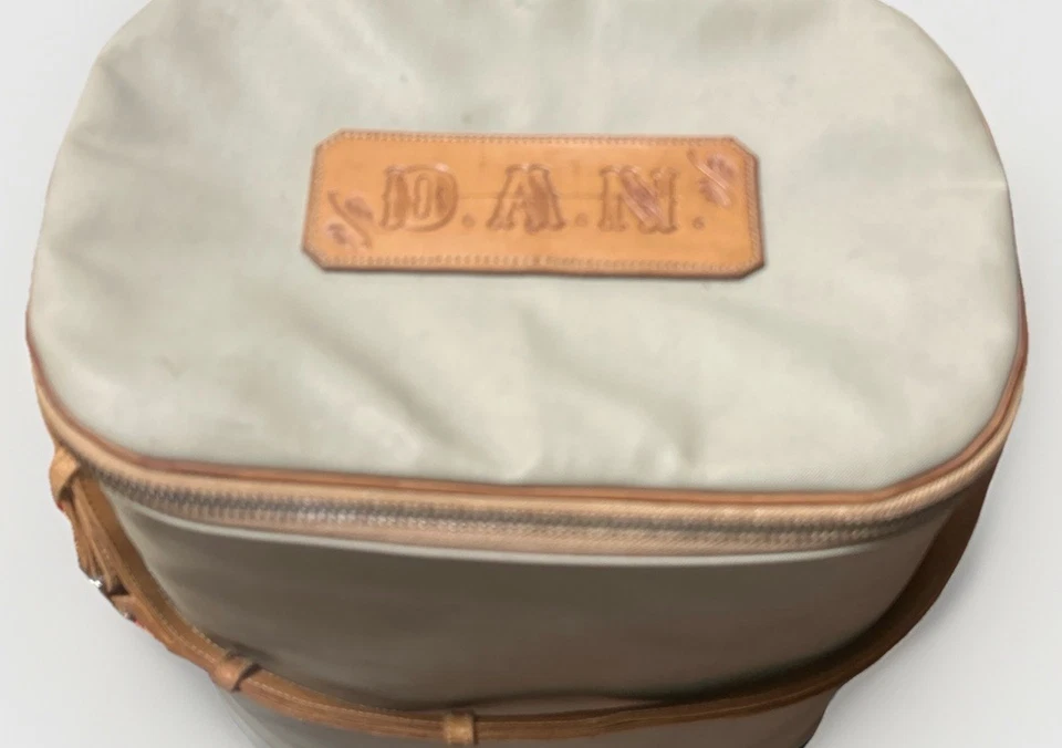 Bolso de Mano Vintage King Ranch Running con Borde de Cuero Aislado Refrigerador de Viaje Texas Foto 2 de 4