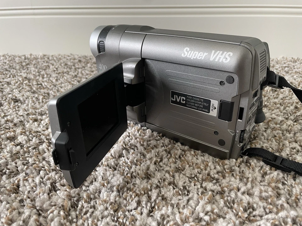 VINTAGE JVC SUPER VHS SVHS CAMCORDER CAMERA GR-SXM920 NICE FOR TRANSFER UNTESTED - Image 4 of 4