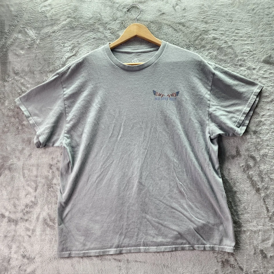 Camiseta Gráfica Old Guys Rule A Life Veteranos Bien Servidos XL Gris Bandera Patriótica de EE. UU. Foto 2 de 4