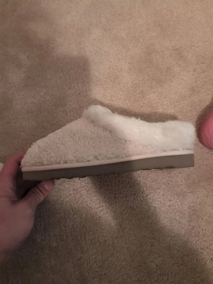 Style & Co 6M Faux Fur Slide on slippers - Image 4 of 4