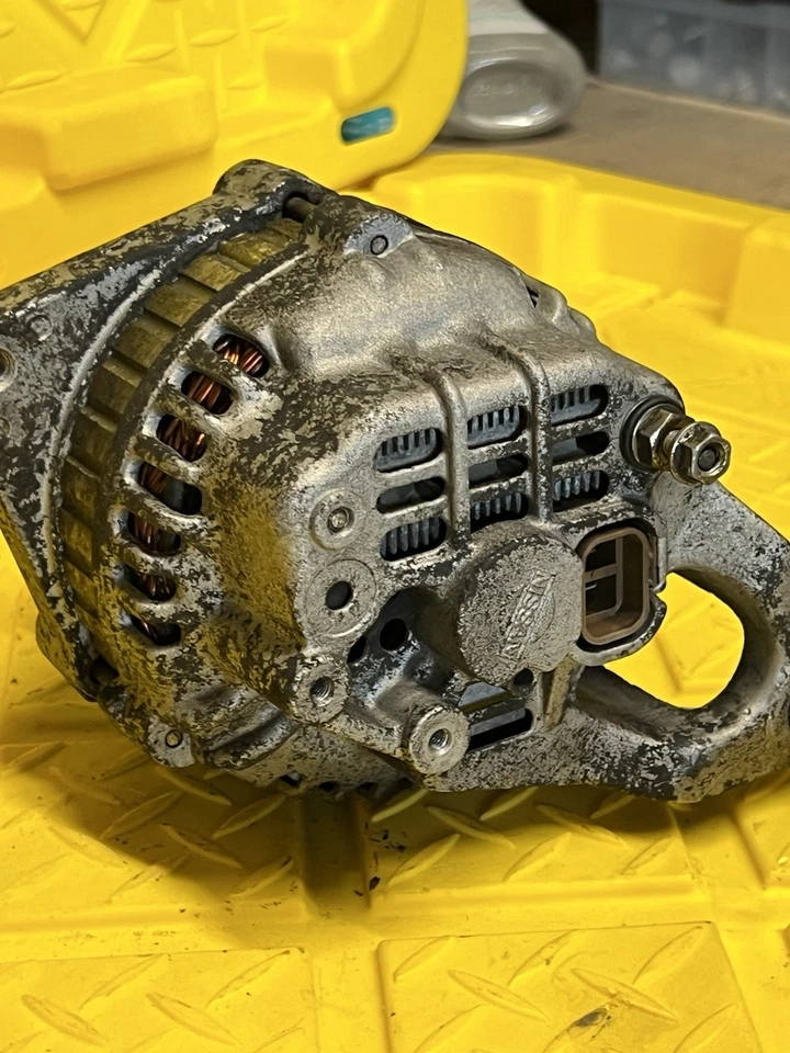 1987 1988 1989 Nissan 300ZX 300 ZX ALTERNADOR F54 - Imagem 3 de 4