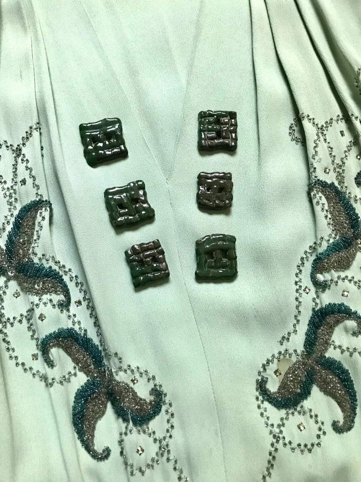 vintage 1930s 1940s handmade green ceramic buttons / set of six Art Deco buttons - Image 2 of 4