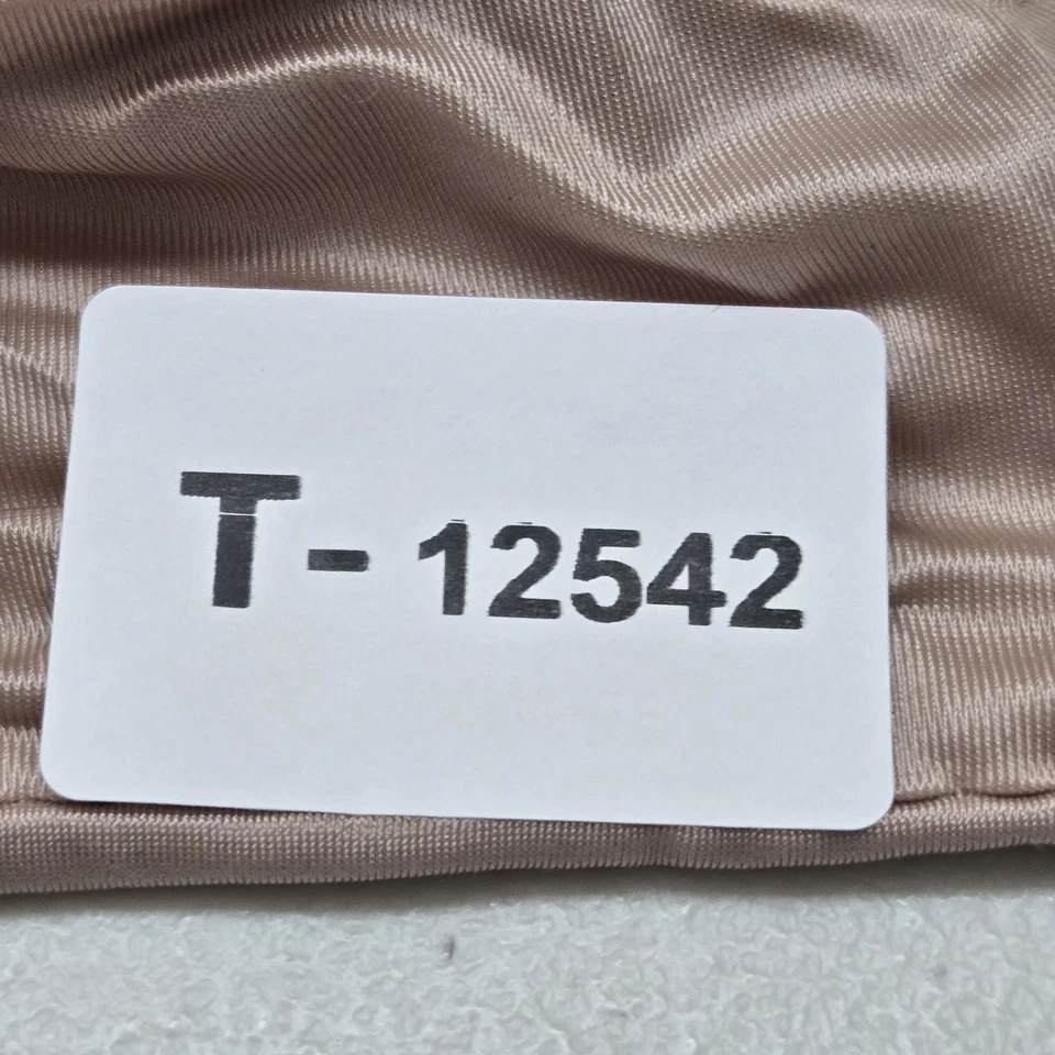 Victoria's Secret Women Bra 38DDD Beige Very Sexy Push Up Underwired - Image 2 of 4