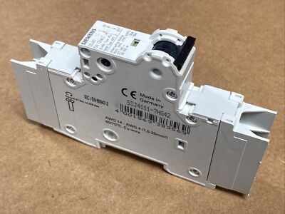 SIEMENS  5SJ41   5A CIRCUIT BREAKER 5SJ4111-7HG42  Type NSJ  Fast Shipping