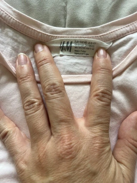 H&M Pink Sequined Heart Long Sleeved Top Size Girl's 8-10 Y Crew Neck - Image 4 of 4