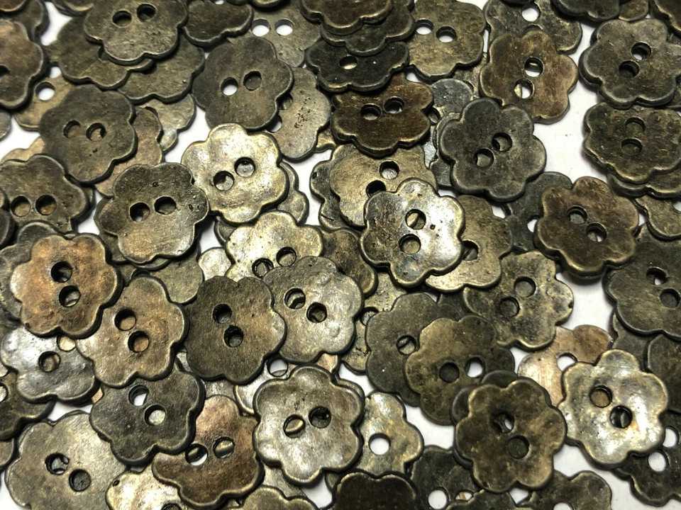 Cute! Metal Flower/Floral Shape Button Antique Brass Finish 13mm 1/2" 2hole - Image 2 of 3