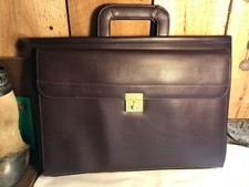 Vintage Heritage Vinyl Portfolio Attache Briefcase