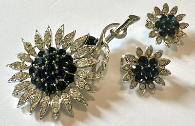 Lisner Signed Rhinestone Brooch & Clip Earring Set - Silver tone